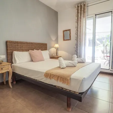 Zafiro By Hello Homes * シッチェス