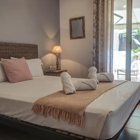 Zafiro By Hello Homes シッチェス